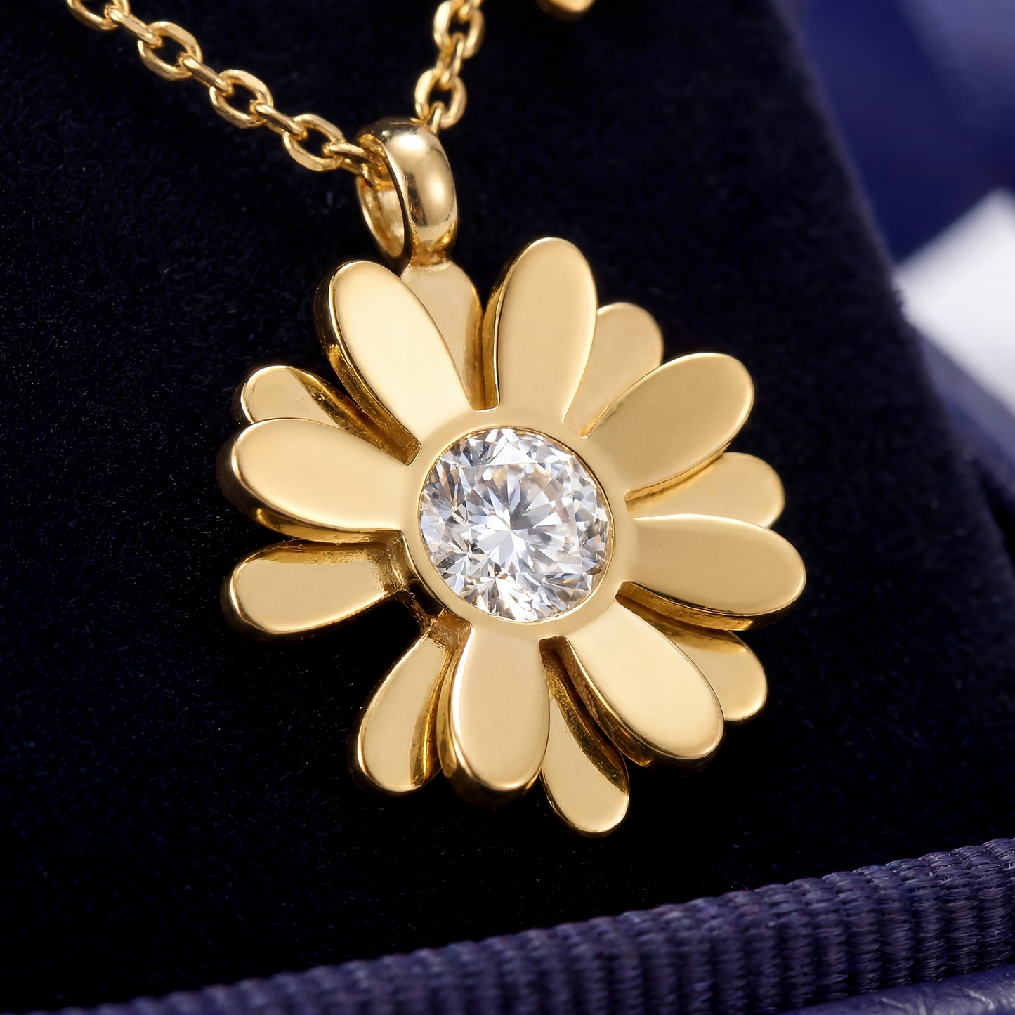 Daisy Necklace