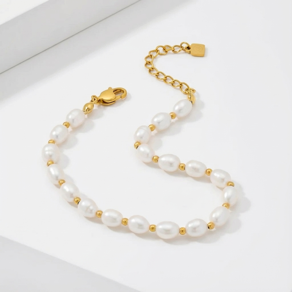 Luna Pearl Bracelet