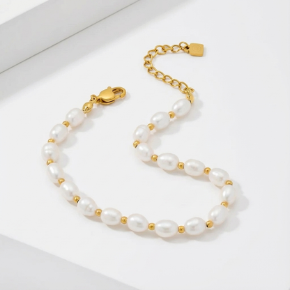 Luna Pearl Bracelet