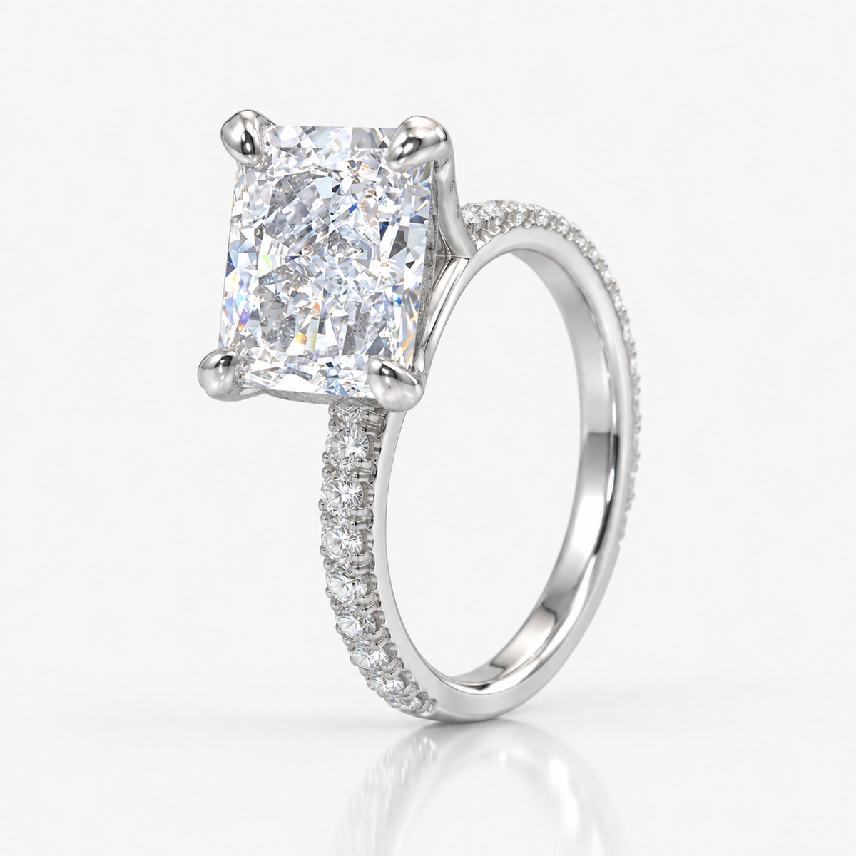 Raggio Radiant Ring