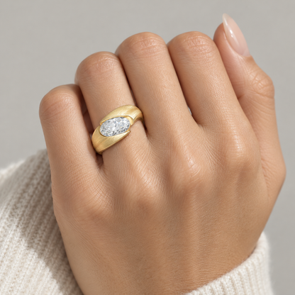 Verona Signet Ring