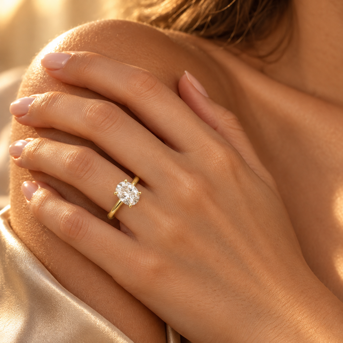 Vittoria Oval Ring