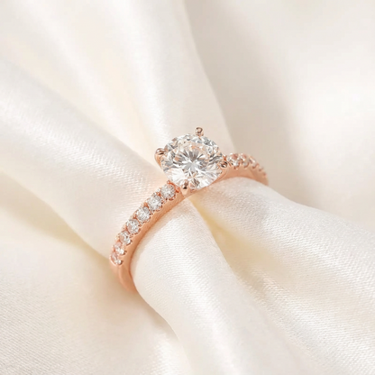 Spotlight Florence - Diamond Ring