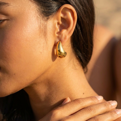 Curved Midi Hoops
