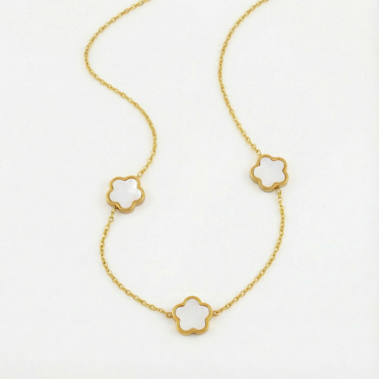 Spotlight White Blossom Necklace