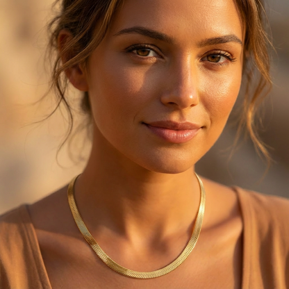 Spotlight Sleek Shine Necklace