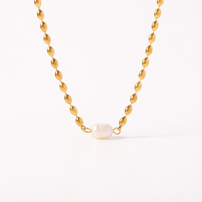 Spotlight Grace Pearl Necklace