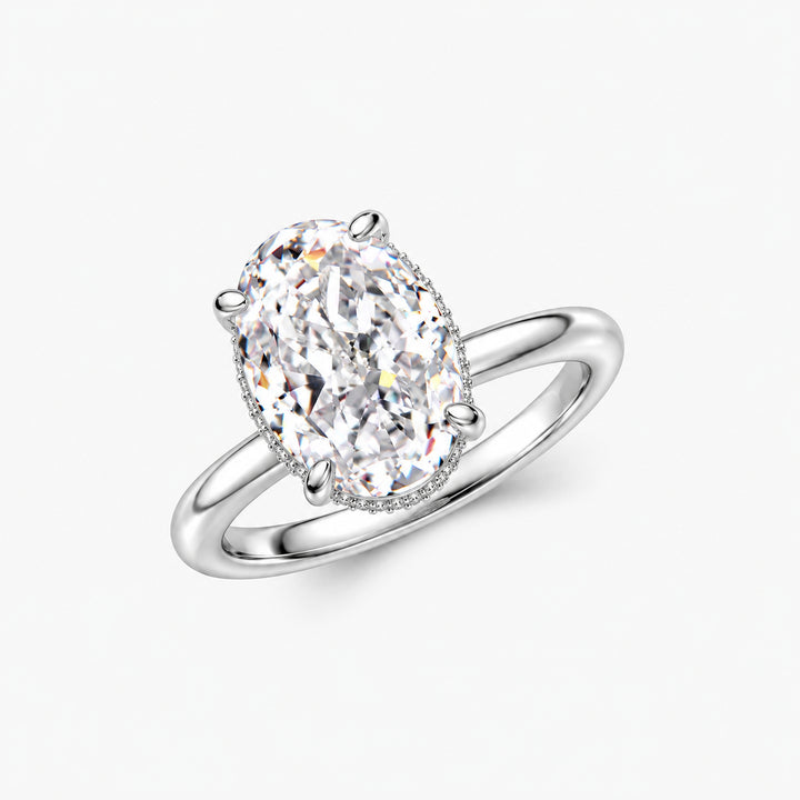 Maxima Oval Ring
