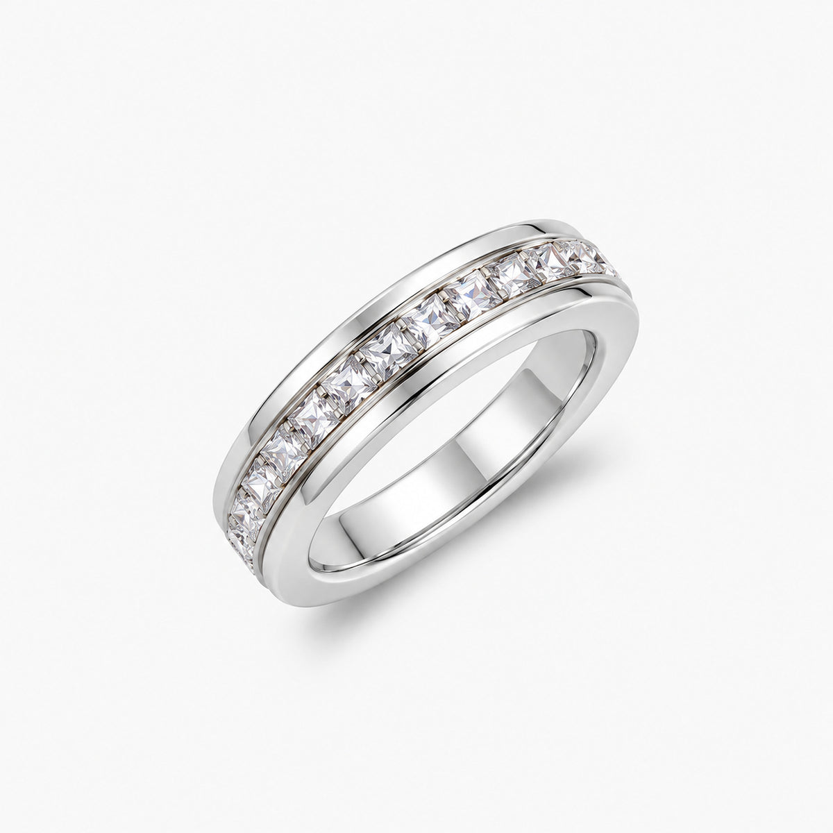 Sparkling Spinner Ring